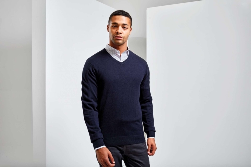 Мъжки пуловер с V-образно деколте, 100% памук, тъмно син